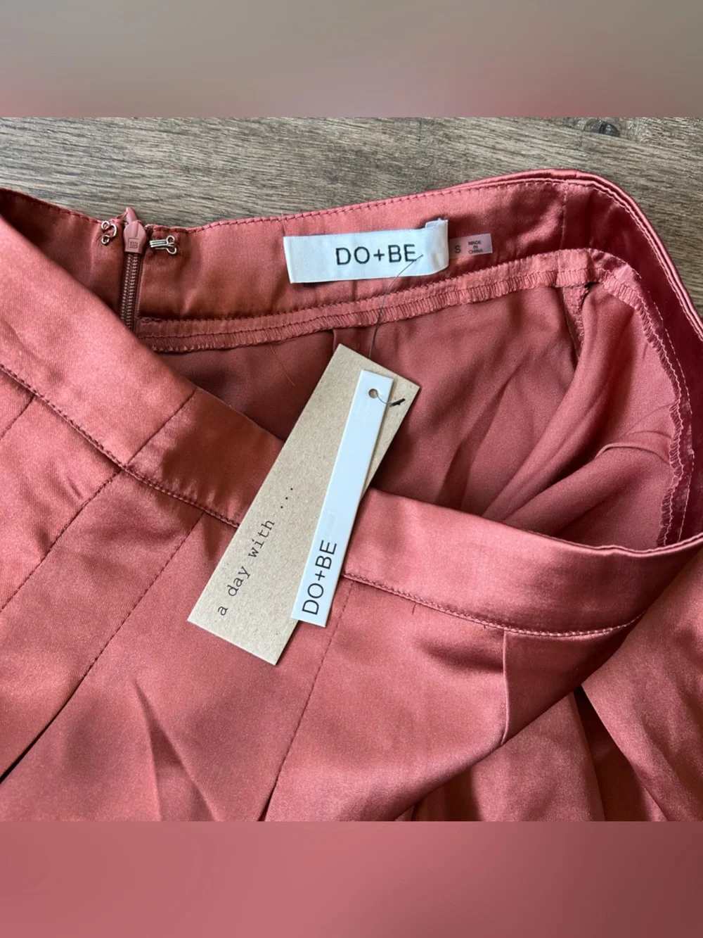 DO+BE |Copper Pleated Circle Skort sz small